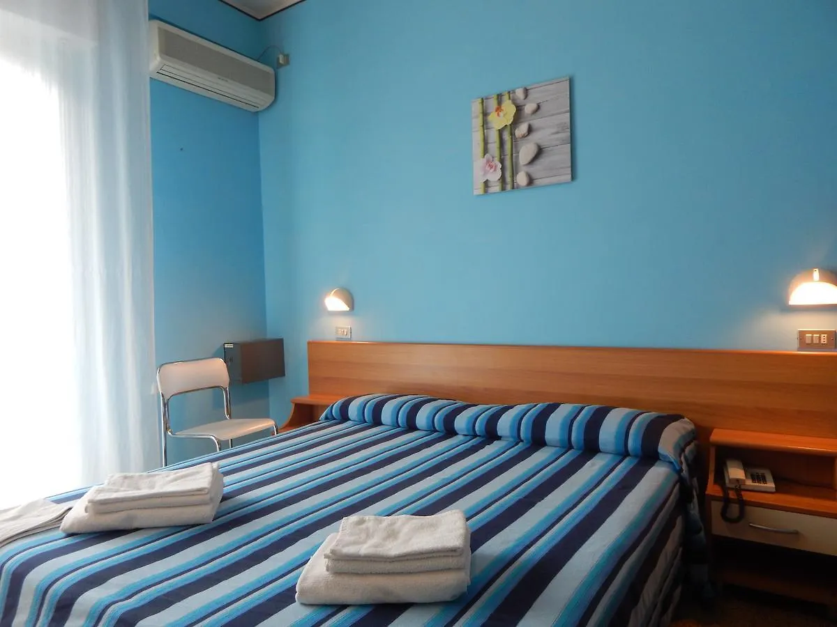 Hotel Vera Riccione 0*,  Italy