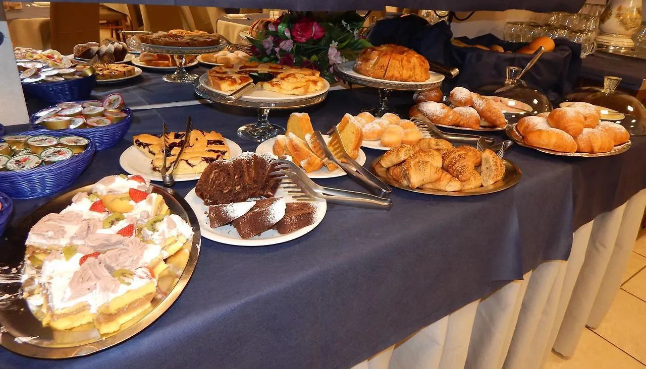 Hotel Vera Riccione 0*,  Italia