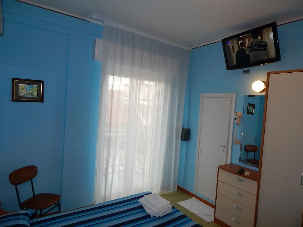 Hotel Vera Ριτσιόνε 0*,